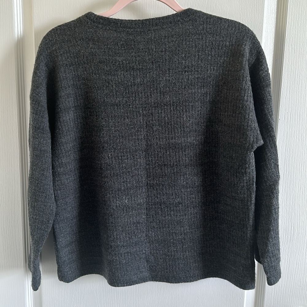 Zara Sweater - Picture 4 of 4